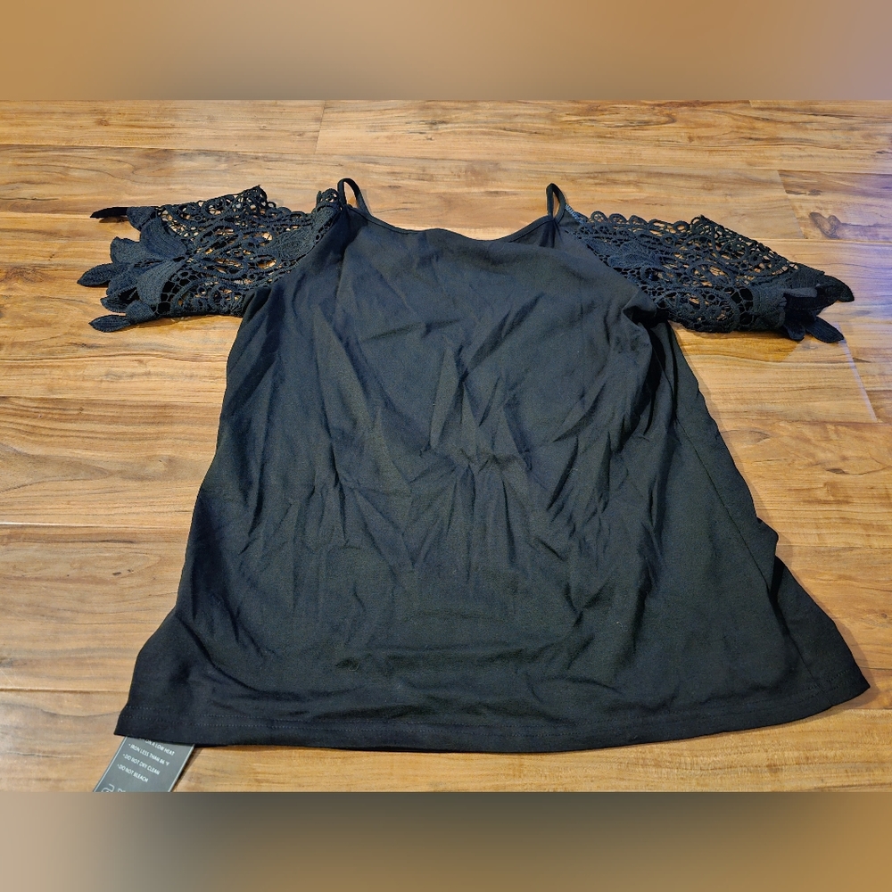Large top